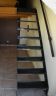 Exemple d’escalier à l'esthétique discret pour mezzanine